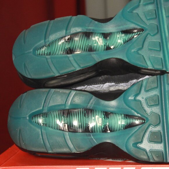 Size 12 - Nike Air Max 95 SE Day of the Dead - Picture 8 of 8